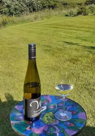 Athelas, Self Catering *